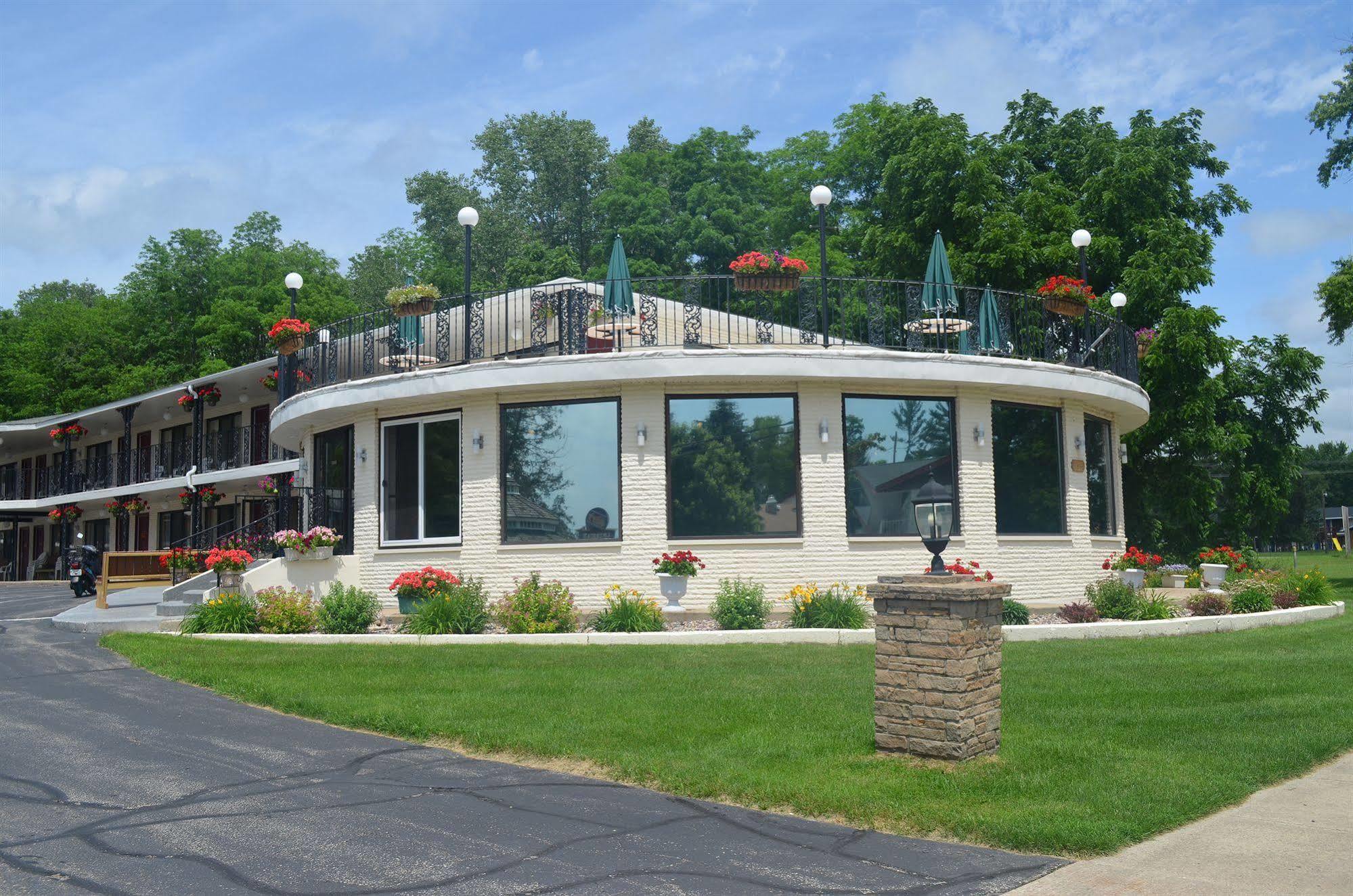 Amber'S Inn And Suites Wisconsin Dells Dış mekan fotoğraf